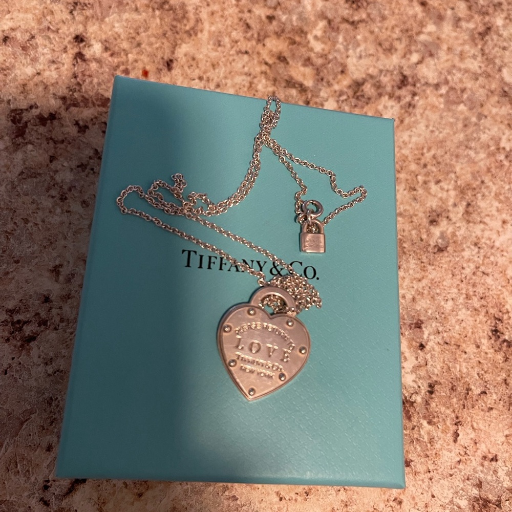 Tiffany Heart 18inch Necklace - Picture 4 of 5